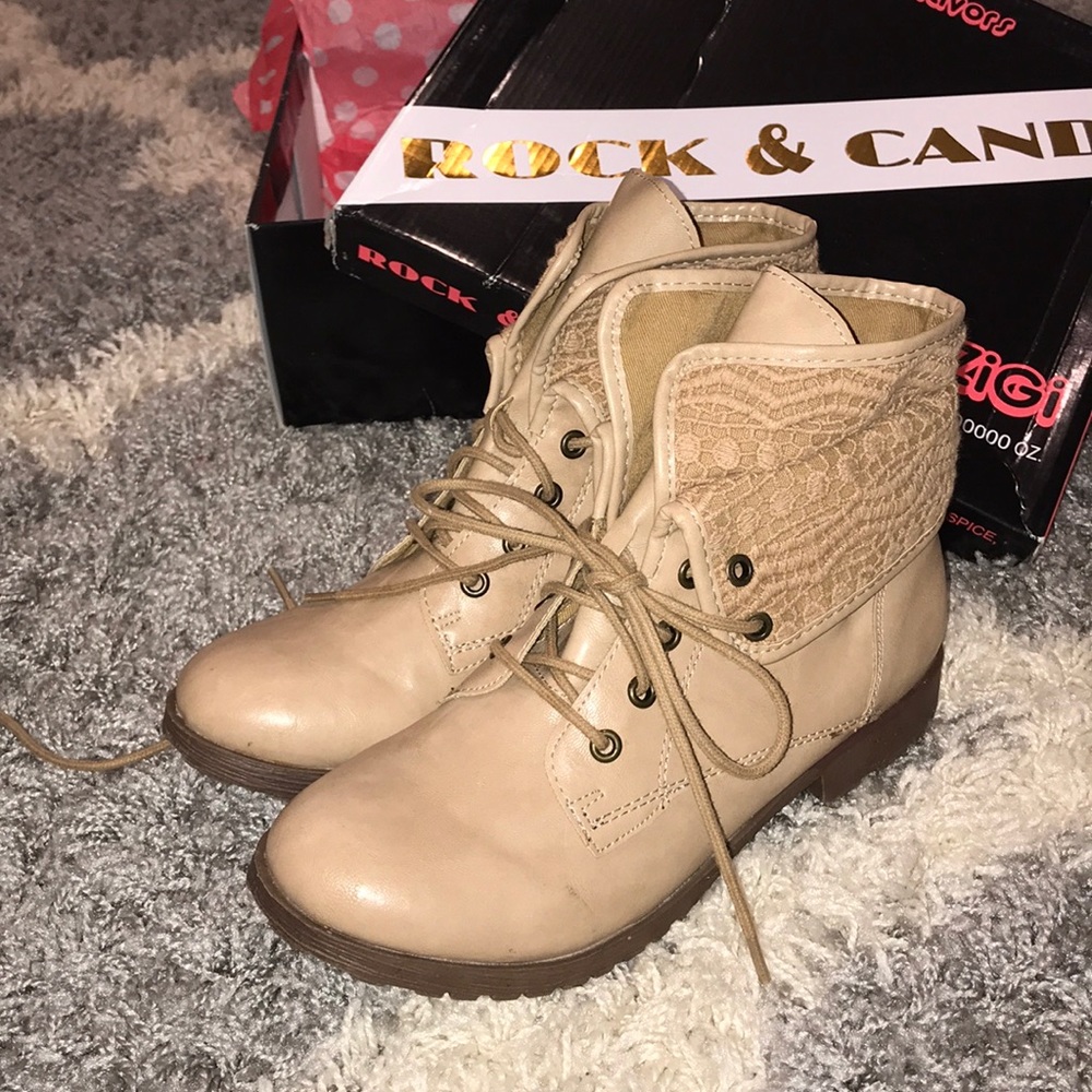 NWT Rock & Candy Crochet Ankle Boots